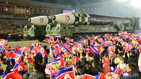 Kim Jong Un shows off North Korea's growing nuclear arsenal at military ...