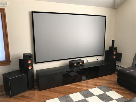 Home Theatre Setup In Living Room - Jamie Paul Smith