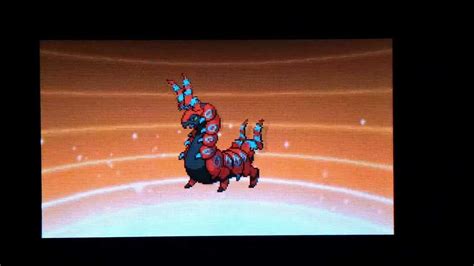 Shiny Whirlipede evolves into Shiny Scolipede :D - YouTube