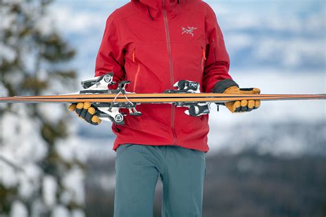 Best Skis for Beginners of 2024 | Switchback Travel