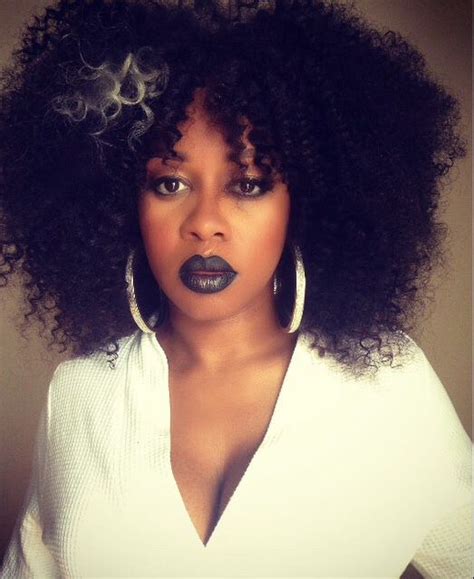 Remy Ma's Natural Hair w/ Grey Highlights | Curly fro, Black royalty, Natural hair styles