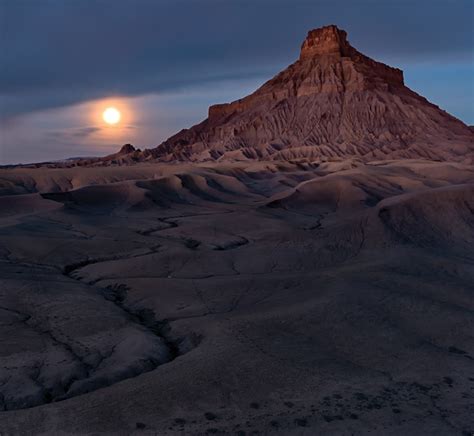 PRESS RELEASE: The Utah Geological Survey 2018 Calendar of Utah Geology - Utah Geological Survey