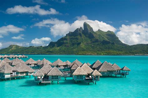 Hotell The St. Regis Bora Bora Resort (Bora Bora, Tahiti) – Travel Beyond