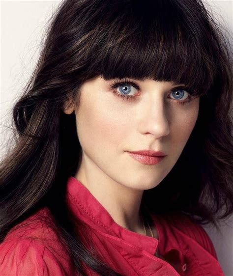 Zooey Deschanel – Movies, Bio and Lists on MUBI