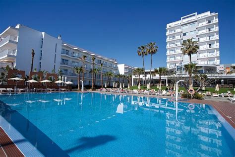 Hotel Riu Nautilus - UPDATED 2020 Prices, Reviews & Photos (Torremolinos, Costa del Sol, Spain ...