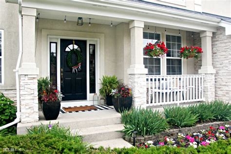 Front Porch Flower Bed Ideas / 36 porch ideas that epitomize summer bliss ...