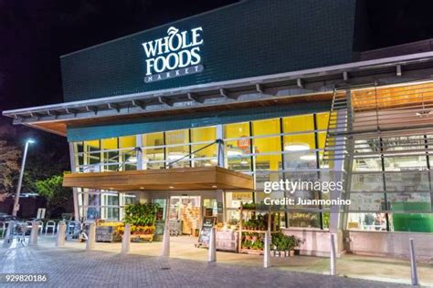 772 Grocery Store Entrance Stock Photos, High-Res Pictures, and Images ...