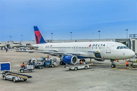 13 Best Ways to Redeem Delta SkyMiles [2021 Update]