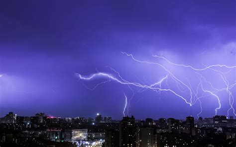 Download wallpaper 1920x1200 lightning, city, sky, night widescreen 16:10 hd background