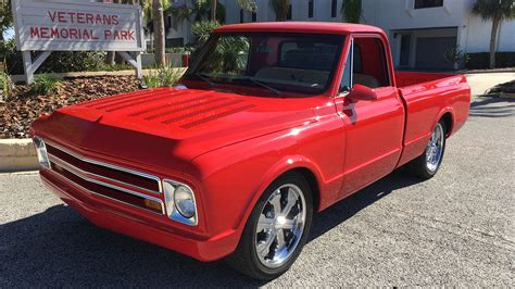 1967 Chevrolet C10 Custom Pickup | G152 | Kissimmee 2017