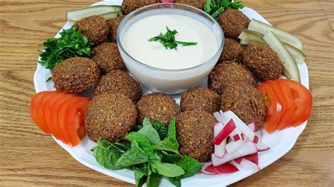 ‫طريقة تحضير الفلافل المقرمشة Best homemade falafel recipe ever ...