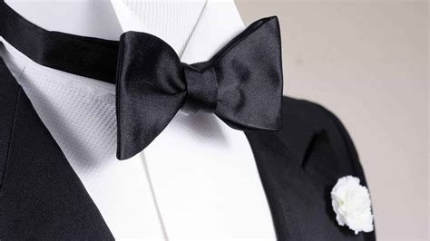 How To Tie A Bow Tie