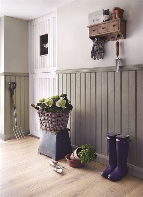 Cozy victorian wainscoting ideas for your home | Wainscoting styles, Painted wainscoting ...