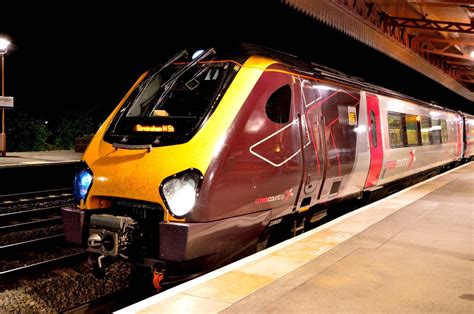 'Along These Tracks' Train Photos Site : Night Photo Class 220028 Cross ...