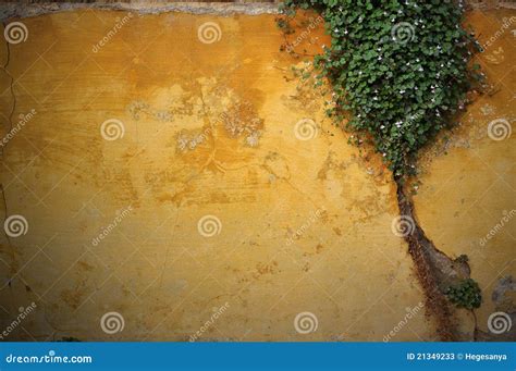 Cracked wall background stock image. Image of hangs, patchy - 21349233