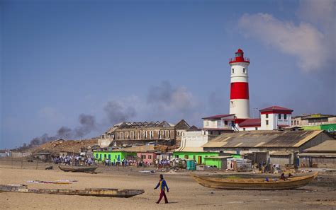 Tourists Guide To Accra, Ghana - MOMO AFRICA