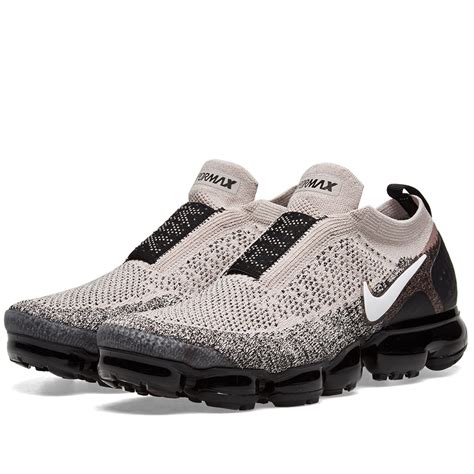 Nike Air VaporMax Flyknit Moc W Moon Particle, White & Black | END. (US)