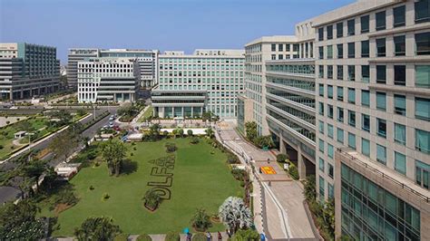 DLF Cyber City, Chennai by Hafeez Contractor: New Generation Offices - RTF | Rethinking The Future