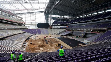 Clear roof has Minnesota Vikings' new stadium at forefront of trend ...