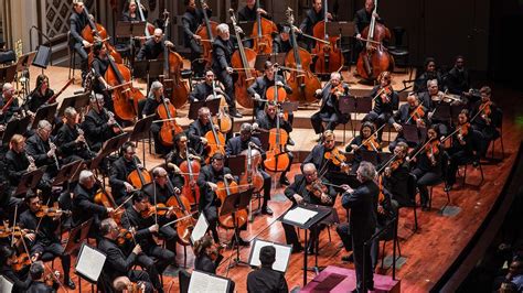 Cincinnati Symphony Orchestra hails its 125 birthday with special programs - Cincinnati Business ...