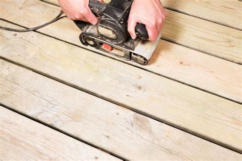 How to Sand Your Wood Deck Before Refinishing in 2021 | Wood deck, Deck ...