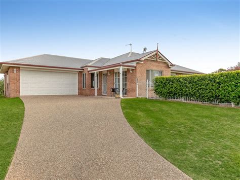 15 Sullivan Crescent, Pittsworth, Qld 4356 - House for Sale - realestate.com.au