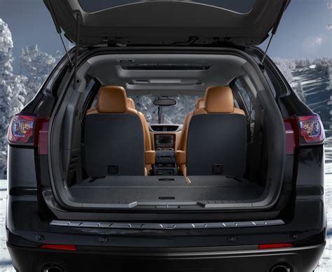 2017 Chevrolet Traverse Trunk & Cargo Area | GM Authority