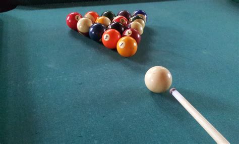 How to tip a pool cue? [Follow These Steps] - Pool Cue Champ