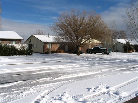 Vernal, UT : Last winter snow in Vernal (2004-2005) photo, picture, image (Utah) at city-data.com