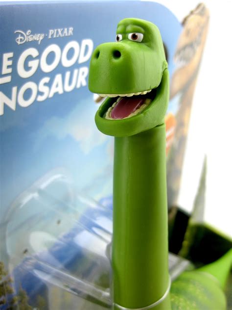 Dan the Pixar Fan: The Good Dinosaur: TOMY Action Figures (Part Three- Extra Large)