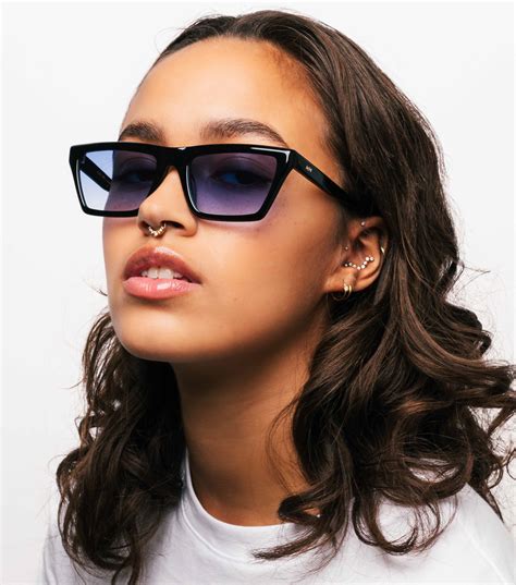 NEW COREY Black - Modern Cateye Sunglasses | MESSYWEEKEND