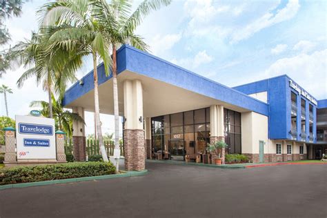 Travelodge Inn & Suites by Wyndham Anaheim on Disneyland Dr | Anaheim ...