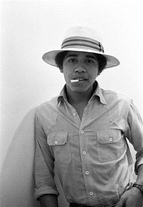 Barack Obama in College, 1980. : r/pics