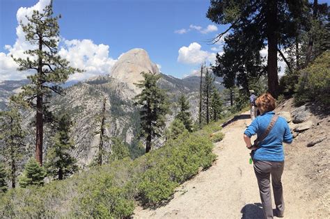 12 Best Hiking Trails in Yosemite National Park - Take a Walk Around ...