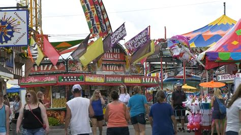 West Virginia State Fair sees large turnout on first day - WOAY-TV