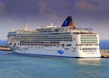 Norwegian Gem Cruise Ship | Norwegian Gem Itineraries