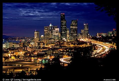 Picture/Photo: Seattle skyline at night. Seattle, Washington