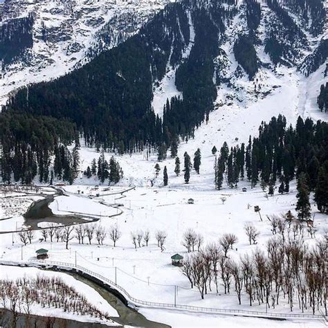 TourTravista (@tourtravista) The beautiful betaab valley, kashmir #kashmir #pahalgam # ...