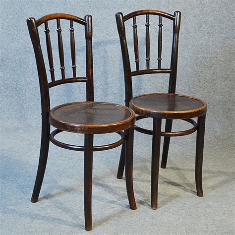 Thonet Bentwood Pair Of Kitchen Dining Cafe Chairs - Antiques Atlas