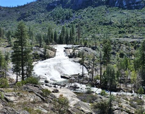 Hiking Along Hetch Hetchy | Sierra News Online