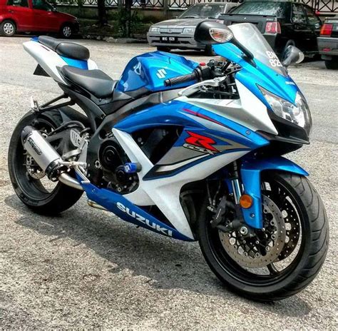 Motorcycles, bikers and more | Suzuki gsxr, Super bikes, Suzuki bikes