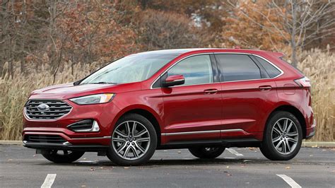 2019 Ford Edge Titanium Review: The Wingman