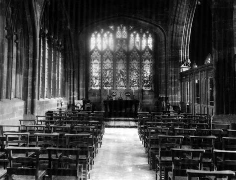 See the views of the old Coventry Cathedral from before the Blitz ...