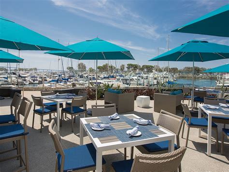 Downtown San Diego Waterfront Restaurants | Manchester Grand Hyatt San Diego