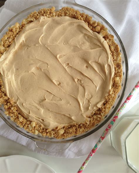 No Bake Peanut Butter Pie Recipe - The Gold Lining Girl