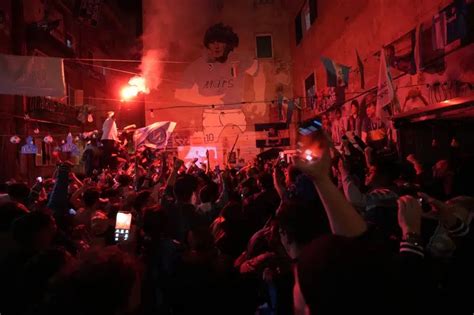 Napoli fans celebrated in orderly manner, police chief says - Sports ...