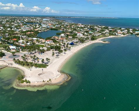 Marathon FL Beaches - Snorkel and Hike