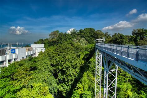 Fort Siloso skywalk on Sentosa island in Singapore | Flickr