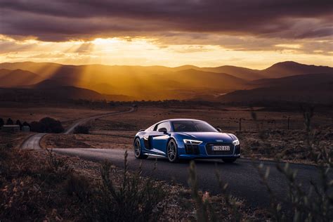 4096x2732 / Audi, R8, V10, Side view, Road wallpaper - Coolwallpapers.me!