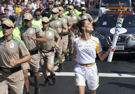 A brief history of torch designs and relays at the Olympic Games | CNN